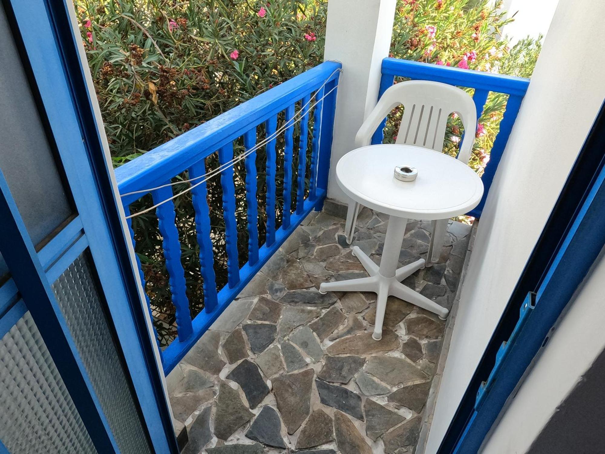 Island Budget Apartments パ フォス エクステリア 写真