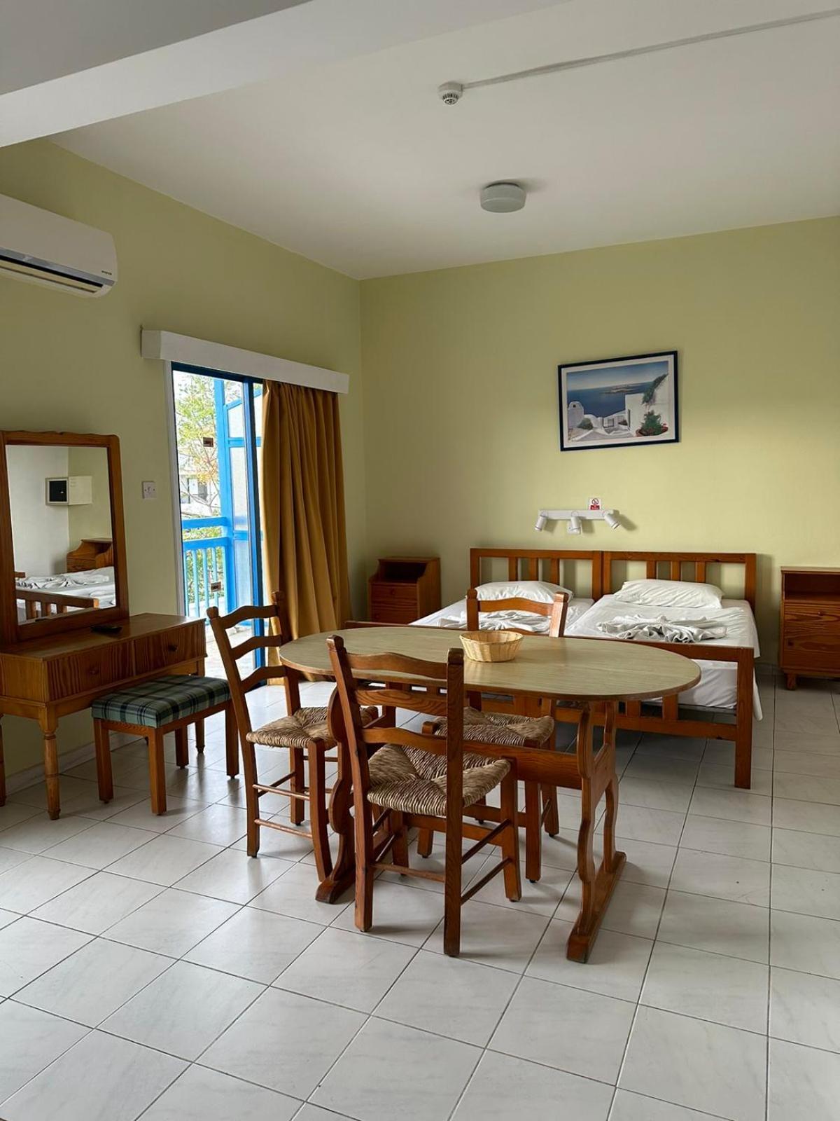 Island Budget Apartments パ フォス エクステリア 写真